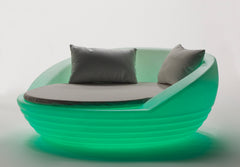 Langsa Illuminated Outdoor Patio Daybed with cushions and mattress