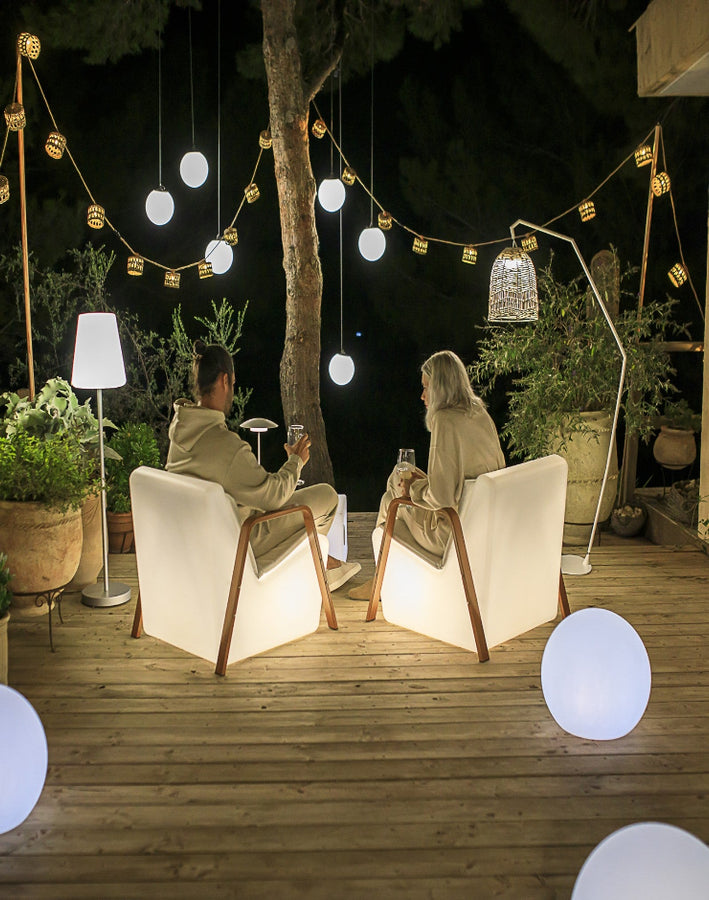 Tarakan Sit Illuminated Patio Lounge chair with Armrest