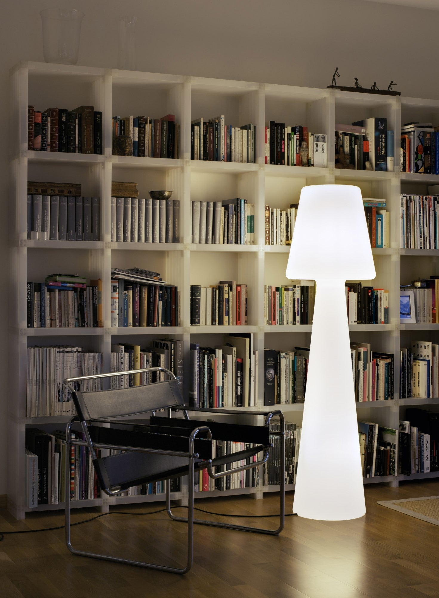 Sorong 65'' 165 Integrated LED Wired Outdoor Floor Lamp