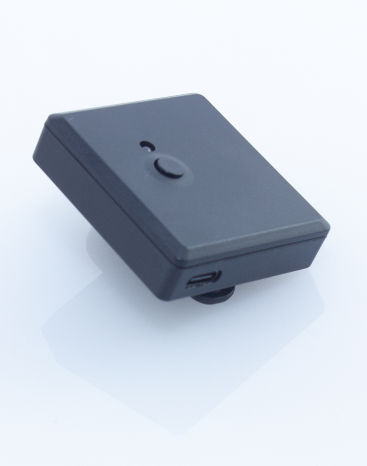 LumoX Pocket-sized Powerhouse Inverter