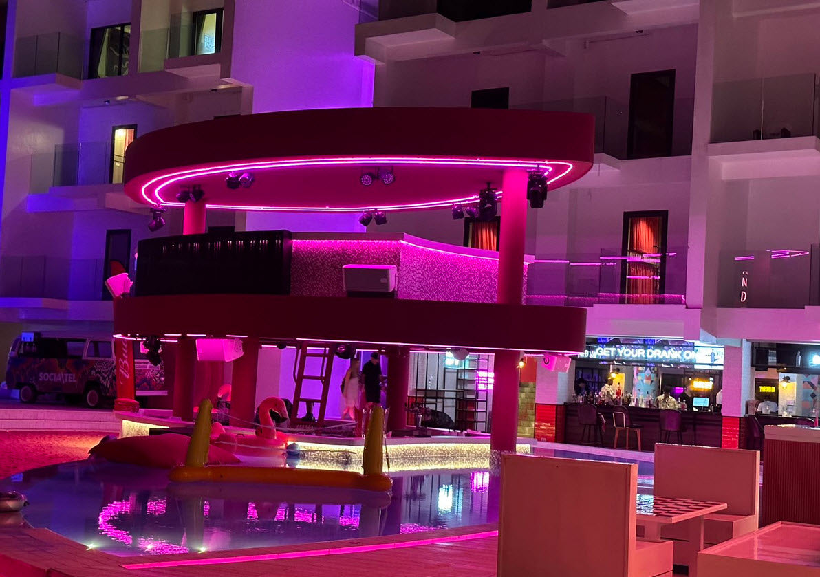 NEW* Pixel-Free LED™ 360° Pixel-Controlled RGB Strip Light